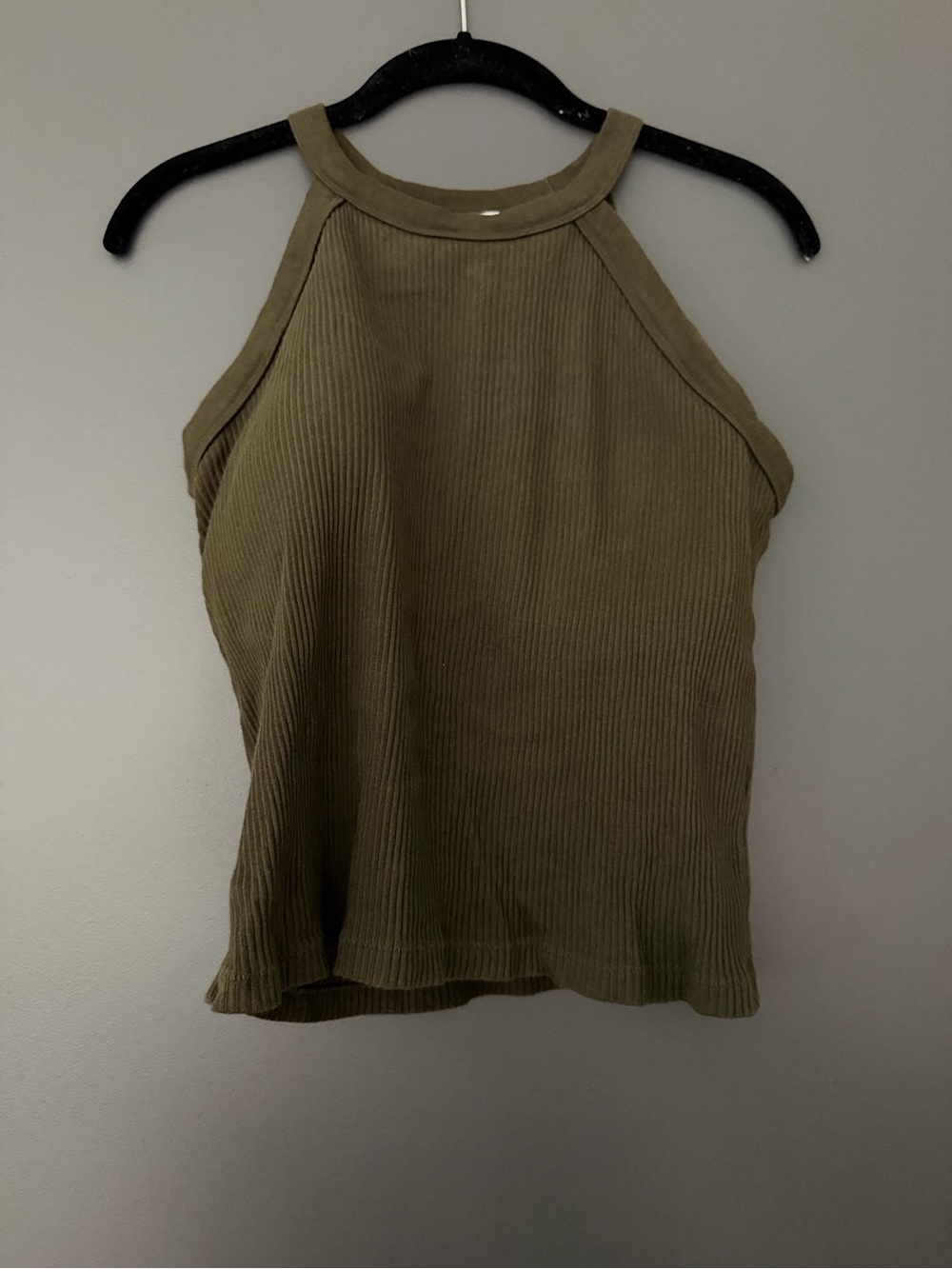 Uniqlo Olive Ribbed Halter Tank - Picture 5 of 5